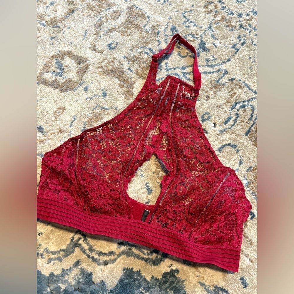 VS Red Lace High Neck Bra Small